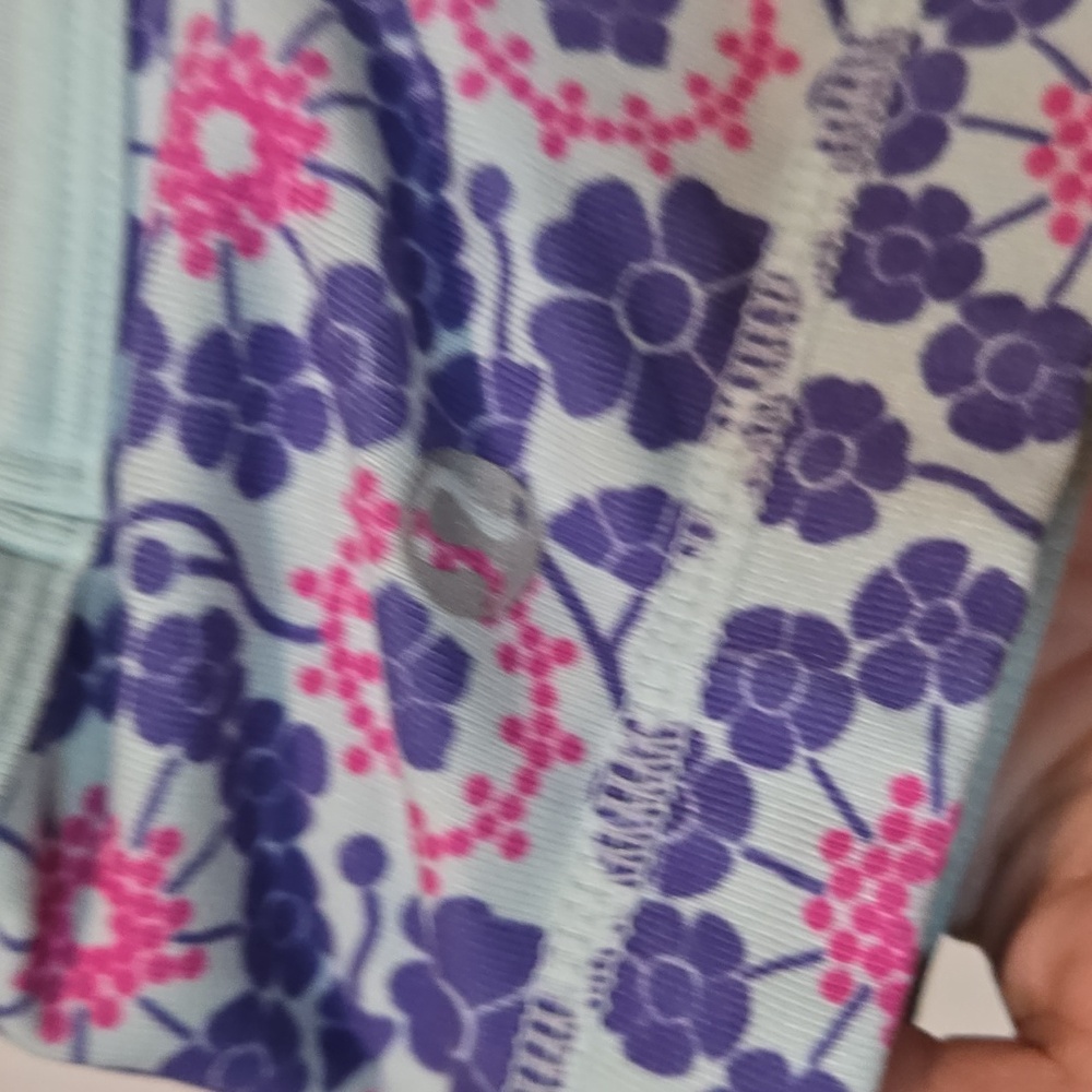 Lululemon Blue Tank With Built In Bra - Picture 2 of 2
